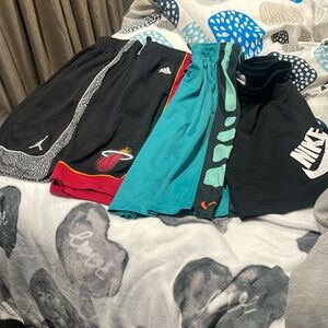 Youth size L basketball shorts